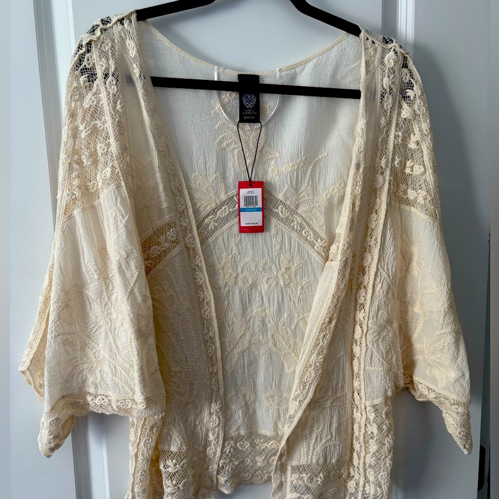 Vince Camuto Lace Embroidered Crop Topper One Size Neutral Color